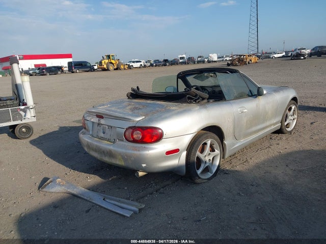 Продаж на аукціоні авто 2003 Mazda Mx-5 Miata Cloth/ls/se/shinsen, vin: JM1NB353030304793, номер лоту: 44884938