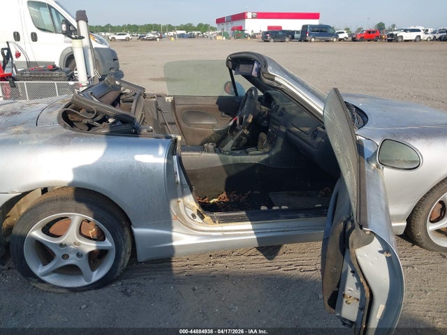 Продаж на аукціоні авто 2003 Mazda Mx-5 Miata Cloth/ls/se/shinsen, vin: JM1NB353030304793, номер лоту: 44884938
