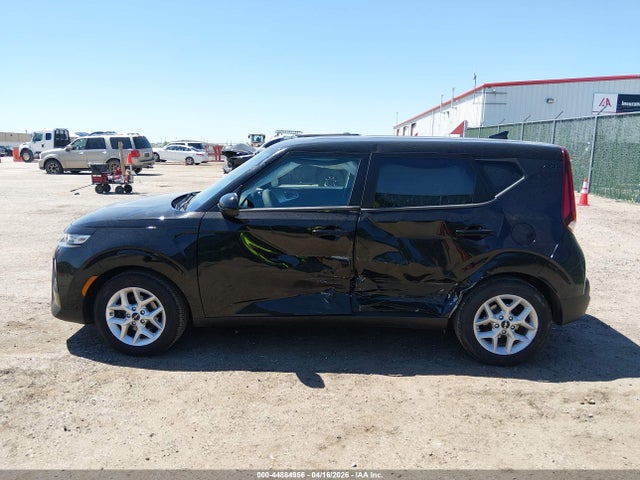 44884956 :رقم المزاد ، KNDJ23AU3N7816264 vin ، 2022 Kia Soul Lx مزاد بيع