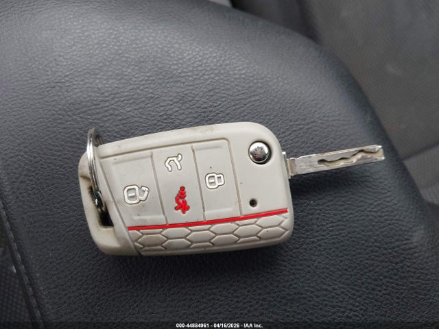 Продажа на аукционе авто 2019 Volkswagen Jetta 1.4t S, vin: 3VWN57BU5KM004154, номер лота: 44884961