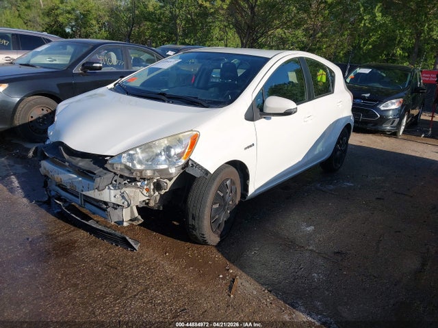 2014 Toyota Prius C Two მანქანა იყიდება აუქციონზე, vin: JTDKDTB31E1567227, აუქციონის ნომერი: 44884972