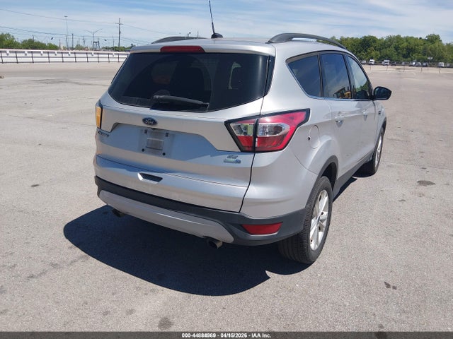 1FMCU9GD1JUD08721 Ford ESCAPE SE