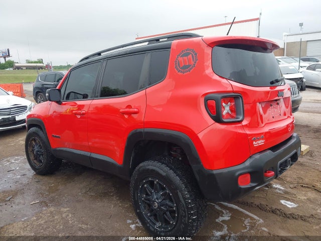 44885008 :رقم المزاد ، ZACCJBCT2GPD50536 vin ، 2016 Jeep Renegade Trailhawk مزاد بيع