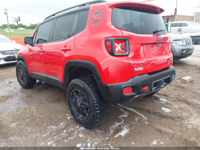 44885008 :رقم المزاد ، ZACCJBCT2GPD50536 vin ، 2016 Jeep Renegade Trailhawk مزاد بيع