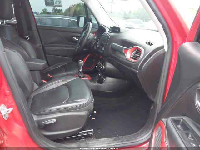 44885008 :رقم المزاد ، ZACCJBCT2GPD50536 vin ، 2016 Jeep Renegade Trailhawk مزاد بيع