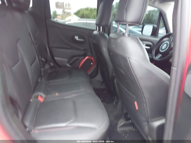44885008 :رقم المزاد ، ZACCJBCT2GPD50536 vin ، 2016 Jeep Renegade Trailhawk مزاد بيع