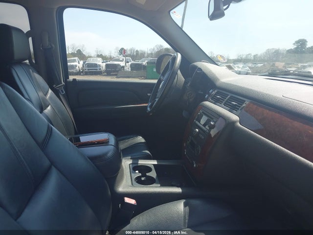 2008 CHEVROLET TAHOE 1GNFK13008J162018 Photo 4