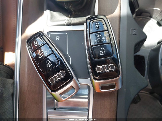 Aukcja sprzedaży 2025 Audi A6 Premium Plus 55 Tfsi Quattro S Tronic, vin: WAUL2BF25SN002924, numer aukcji: 44885029