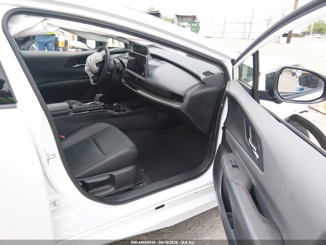 JTDADABU8R3024198 Toyota Prius Limited Awd-e
