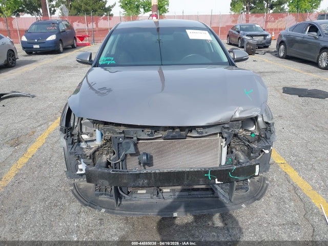 5XXGT4L38JG262853 KIA Optima Lx