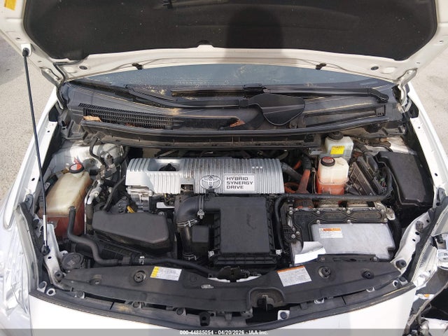 Toyota Prius Two 2015 JTDKN3DU8F0467071 Image 10