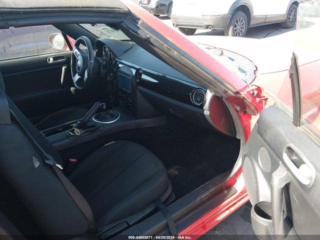 Продажа на аукционе авто 2007 Mazda Mx-5 Touring, vin: JM1NC25F570131957, номер лота: 44885071