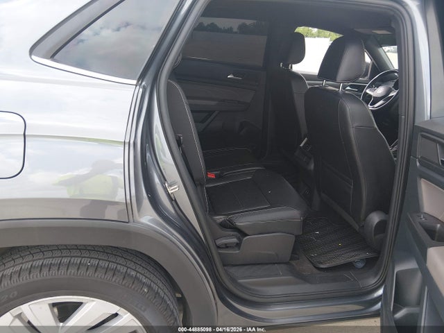 1V2WE2CA6NC201174 Volkswagen Atlas Cross Sport 3.6l V6 Se W/technology