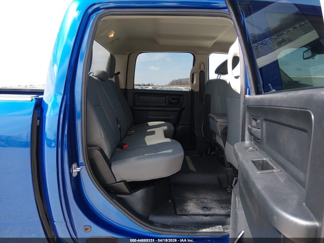 1C6RR7KG2GS327716 RAM 1500 Tradesman