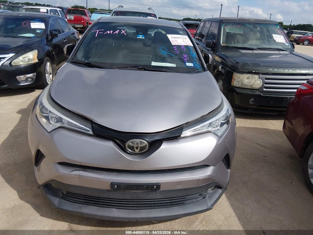 NMTKHMBX5JR046780 Toyota C-hr Xle Premium