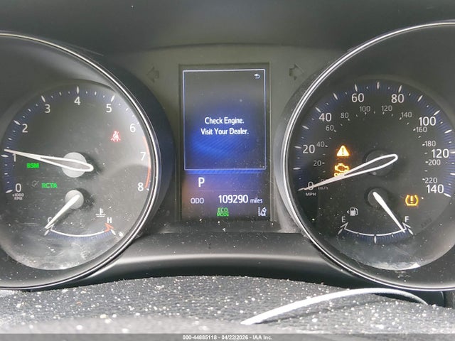 NMTKHMBX5JR046780 Toyota C-hr Xle Premium