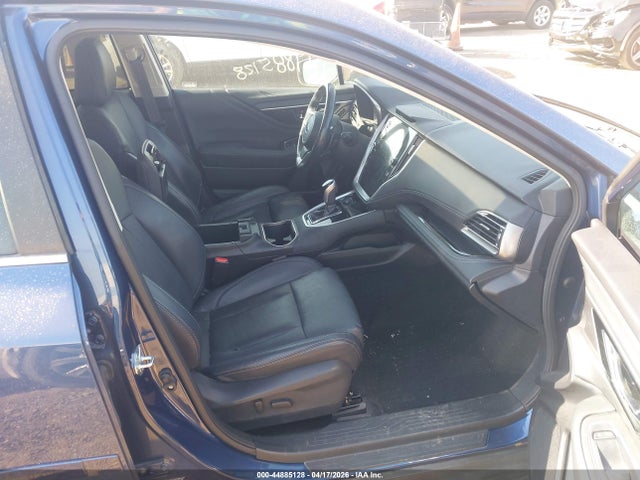 44885128 :رقم المزاد ، 4S4BTANC5N3229445 vin ، 2022 Subaru Outback Limited مزاد بيع