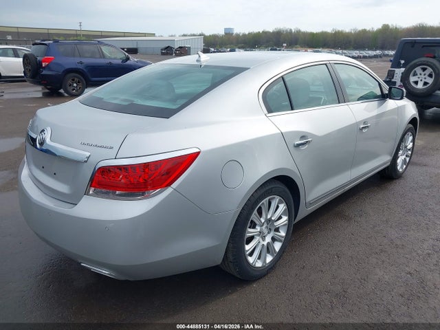 2013 Buick Lacrosse Leather Group მანქანა იყიდება აუქციონზე, vin: 1G4GC5E34DF316005, აუქციონის ნომერი: 44885131