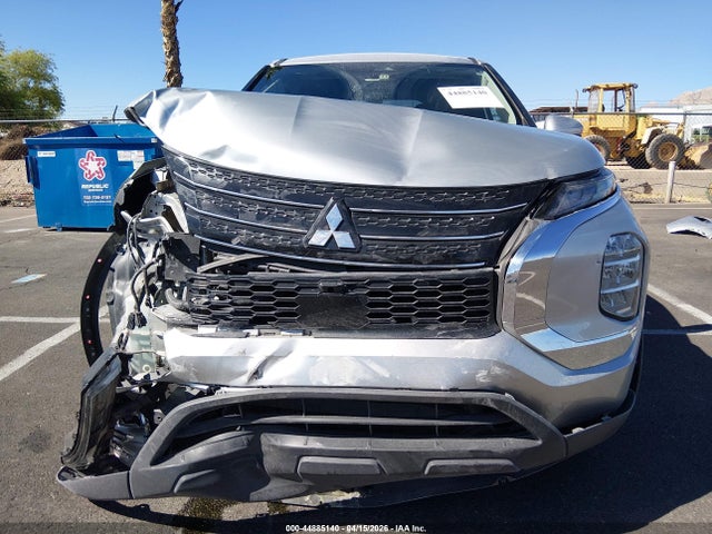 JA4J3TA84NZ044789 Mitsubishi Outlander Es 2.5 2wd
