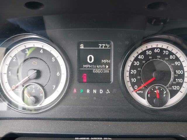 1C6RR7KGXJS297212 RAM 1500 Tradesman 4x4 5&#039;7 Box