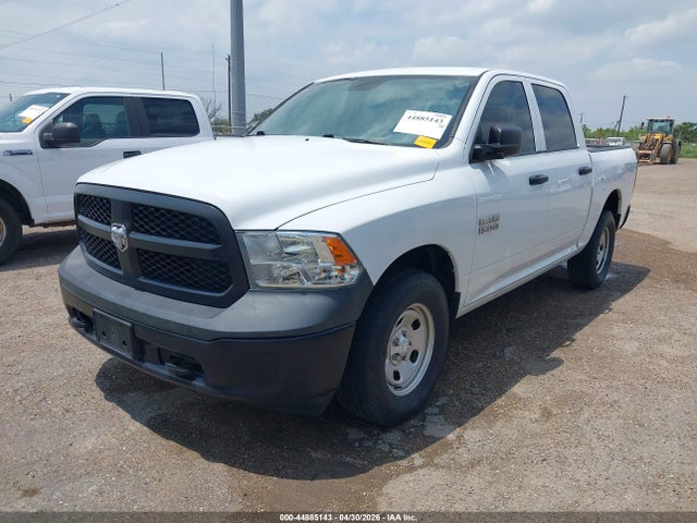 1C6RR7KGXJS297212 RAM 1500 Tradesman 4x4 5&#039;7 Box