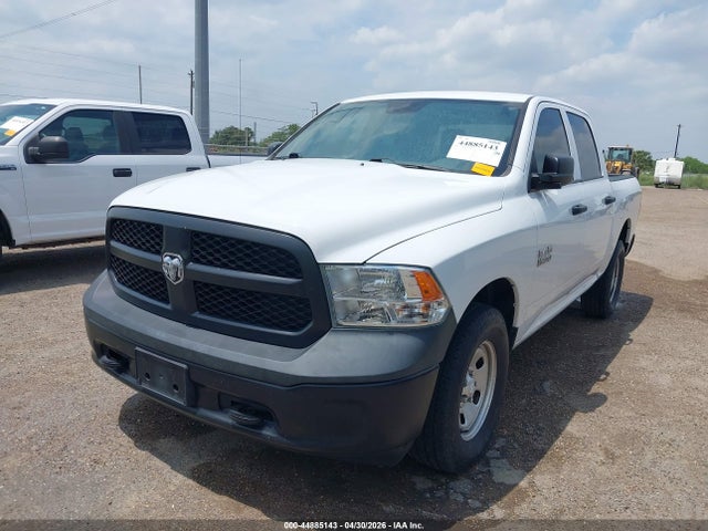 1C6RR7KGXJS297212 RAM 1500 Tradesman 4x4 5&#039;7 Box