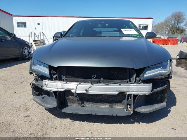 44885155 :رقم المزاد ، WUAW2BFC7EN902711 vin ، 2014 Audi Rs 7 4.0t Prestige مزاد بيع