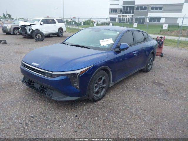 Продажа на аукционе авто 2025 Kia K4 Lxs, vin: 3KPFT4DE6SE162000, номер лота: 44885181