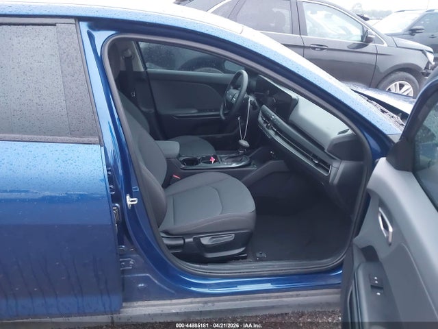 Продажа на аукционе авто 2025 Kia K4 Lxs, vin: 3KPFT4DE6SE162000, номер лота: 44885181