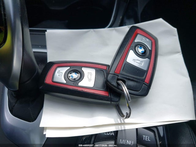 2014 Bmw 328i Xdrive მანქანა იყიდება აუქციონზე, vin: WBA3B3C51EJ978702, აუქციონის ნომერი: 44885207