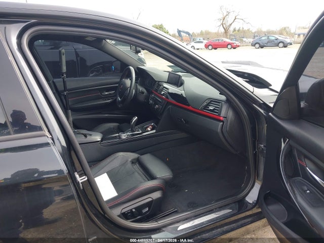 2014 Bmw 328i Xdrive მანქანა იყიდება აუქციონზე, vin: WBA3B3C51EJ978702, აუქციონის ნომერი: 44885207