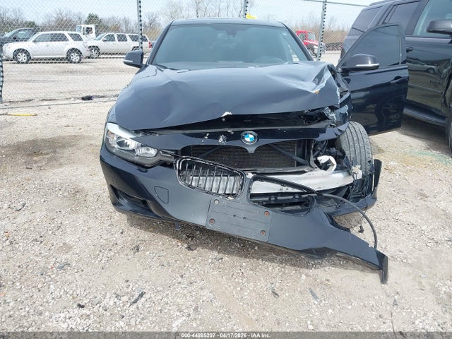 2014 Bmw 328i Xdrive მანქანა იყიდება აუქციონზე, vin: WBA3B3C51EJ978702, აუქციონის ნომერი: 44885207