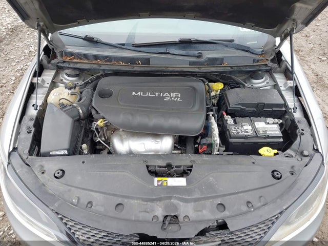 2015 Chrysler 200 S მანქანა იყიდება აუქციონზე, vin: 1C3CCCBB4FN756208, აუქციონის ნომერი: 44885241