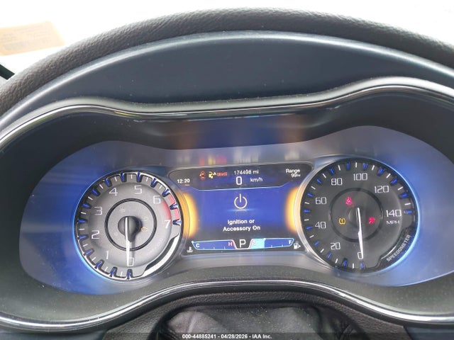 2015 Chrysler 200 S მანქანა იყიდება აუქციონზე, vin: 1C3CCCBB4FN756208, აუქციონის ნომერი: 44885241