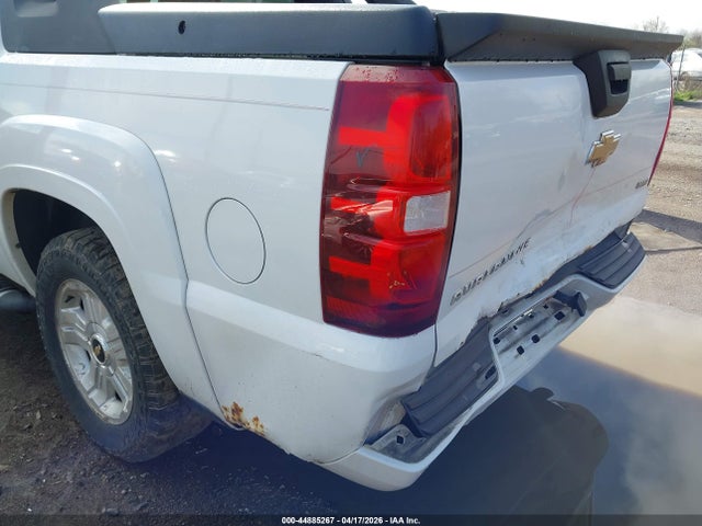 Auction sale of the 2008 Chevrolet Avalanche 1500 Lt, vin: 3GNFK12388G119656, lot number: 44885267