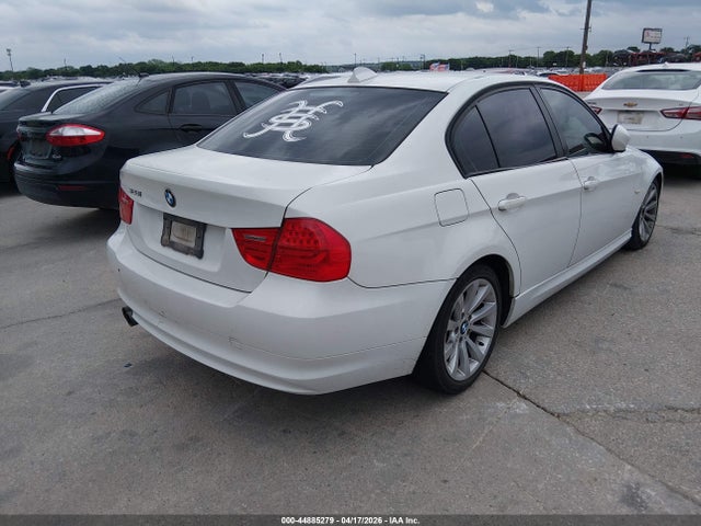 2009 Bmw 328i მანქანა იყიდება აუქციონზე, vin: WBAPH77559NM28824, აუქციონის ნომერი: 44885279