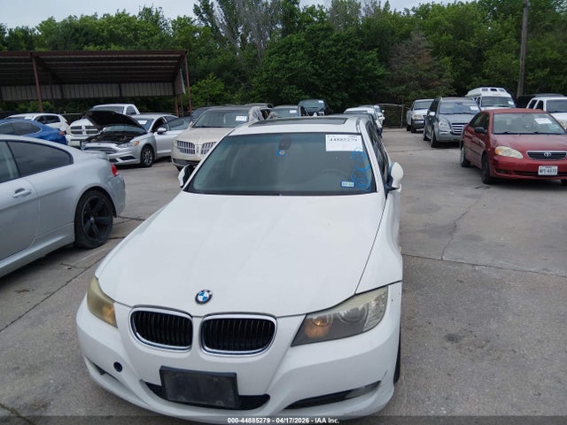 2009 Bmw 328i მანქანა იყიდება აუქციონზე, vin: WBAPH77559NM28824, აუქციონის ნომერი: 44885279