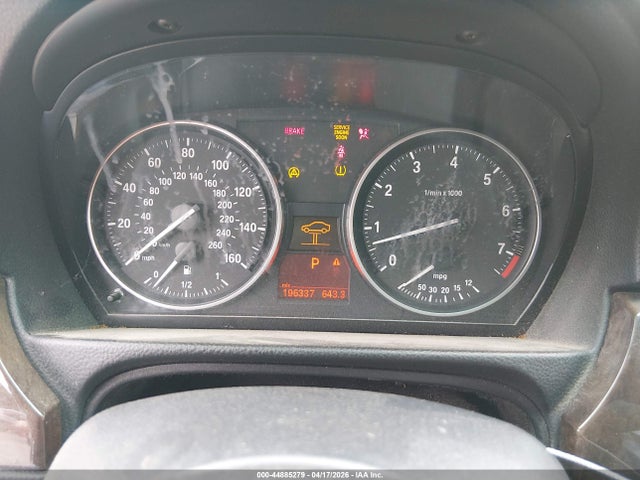 2009 Bmw 328i მანქანა იყიდება აუქციონზე, vin: WBAPH77559NM28824, აუქციონის ნომერი: 44885279