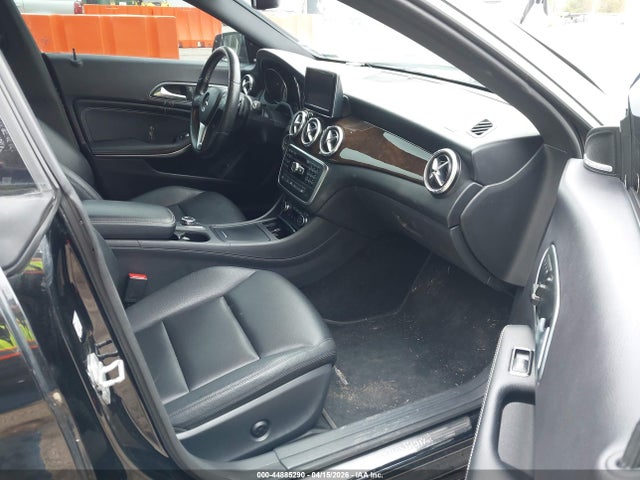 2014 MERCEDES-BENZ CLA 250 WDDSJ4EB6EN152226 Photo 4
