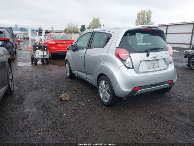 Chevrolet Spark 1lt Cvt 2015 KL8CD6S96FC806232 Image 3