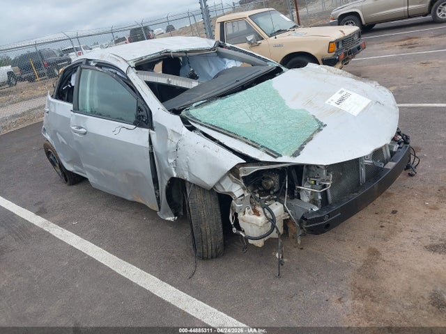 2018 2T1BURHE4JC031583 main image