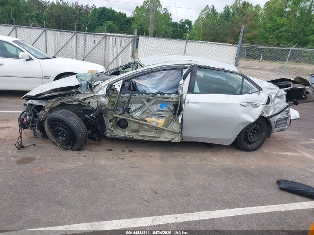 Toyota COROLLA LE 2018 2T1BURHE4JC031583 Image 15