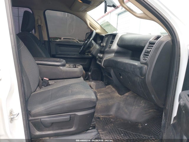 3C6TR5CJ9LG243365 RAM 2500 Tradesman 4x4 6&#039;4 Box
