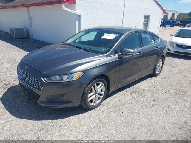 44885317 :رقم المزاد ، 1FA6P0H79F5107573 vin ، 2015 Ford Fusion Se مزاد بيع
