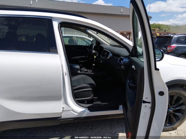 Auction sale of the 2019 Kia Sorento 3.3l Lx, vin: 5XYPGDA50KG587308, lot number: 44885321