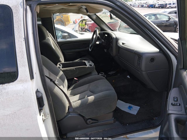 2004 Chevrolet Silverado 1500 Ls მანქანა იყიდება აუქციონზე, vin: 2GCEC19VX41230978, აუქციონის ნომერი: 44885350