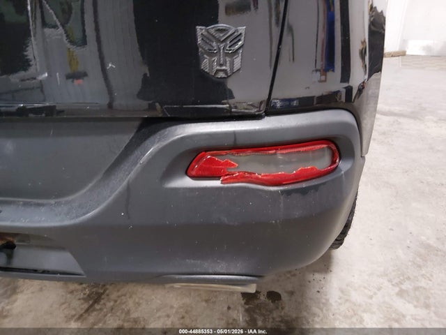44885353 :رقم المزاد ، 1C4PJMCS7GW131594 vin ، 2016 Jeep Cherokee Latitude مزاد بيع