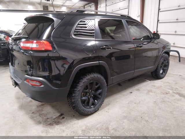 44885353 :رقم المزاد ، 1C4PJMCS7GW131594 vin ، 2016 Jeep Cherokee Latitude مزاد بيع