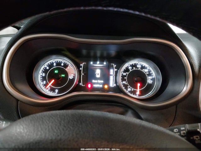 44885353 :رقم المزاد ، 1C4PJMCS7GW131594 vin ، 2016 Jeep Cherokee Latitude مزاد بيع