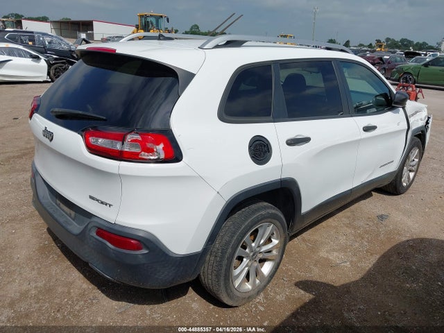 44885357 :رقم المزاد ، 1C4PJLAB9FW677003 vin ، 2015 Jeep Cherokee Sport مزاد بيع